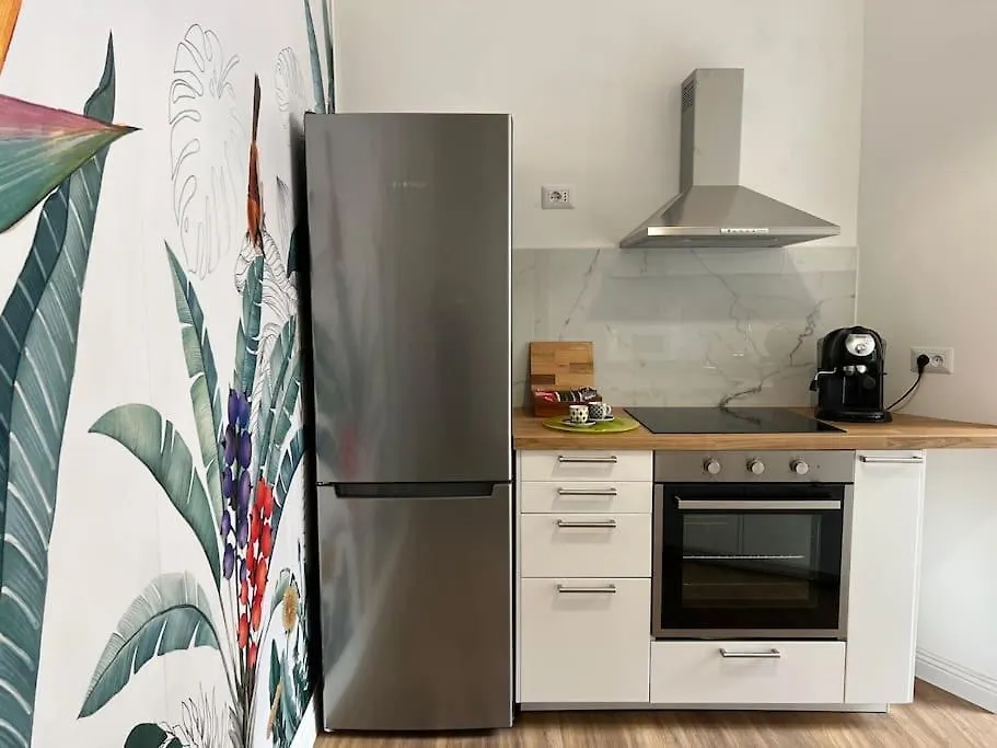 Spazio Apartment Di Stile Roma Metro C Mirti